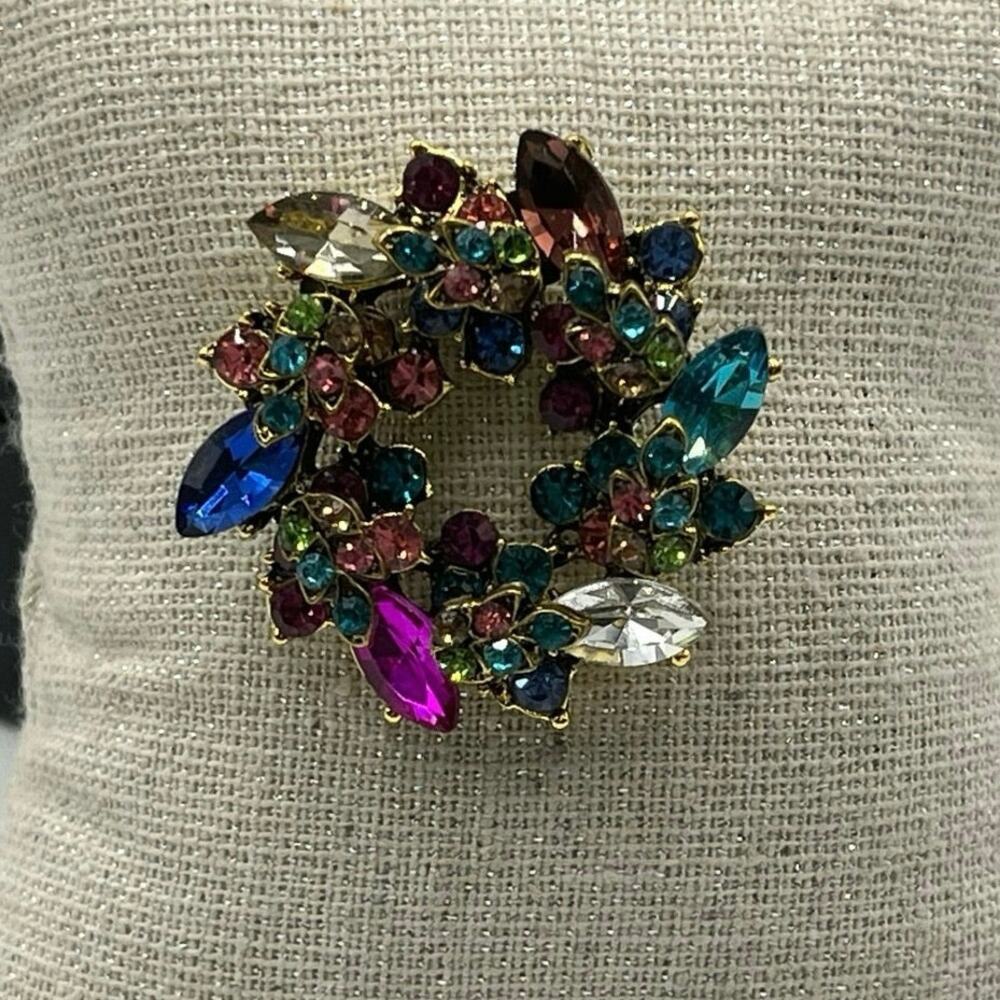 Womens Colorful‎ Multicolor Rhinestone Floral Round Wreath Marquise Brooch Pin